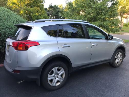 2014 Toyota RAV4 LE